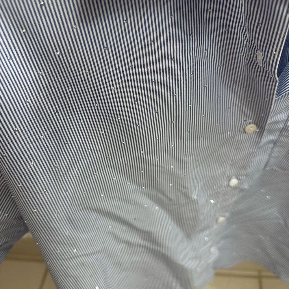 Woman’s Button-Up Shirt - Picture 2 of 6